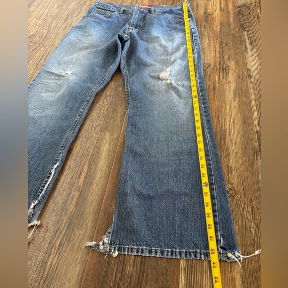 Unionbay Loose Boot Cut Jeans Mens 34x32 Blue Denim Distressed Destroyed Vtg Y2K - Picture 5 of 16